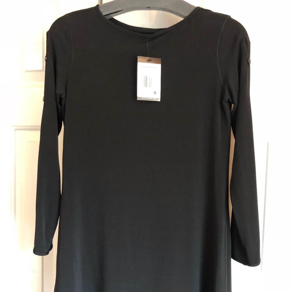 Snap sleeve keyhole tunic -Eva Barrow BNWT